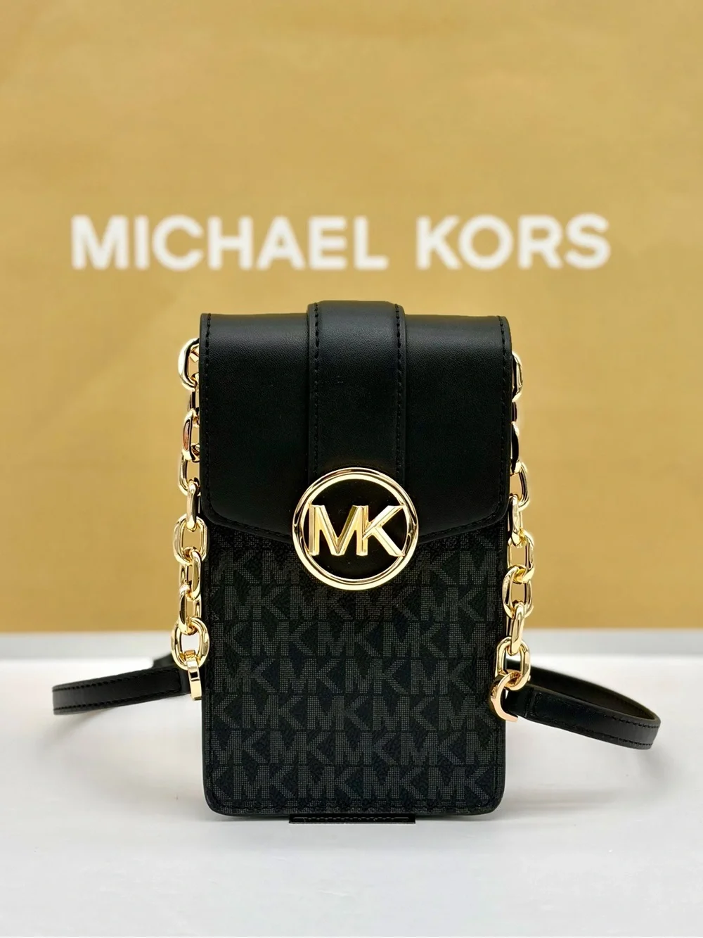 Michael Kors Carmen Small Logo Smartphone Crossbody Bag Black